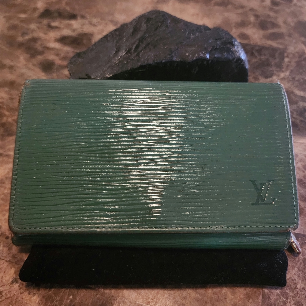 Louis Vuitton Epi Zip Wallet